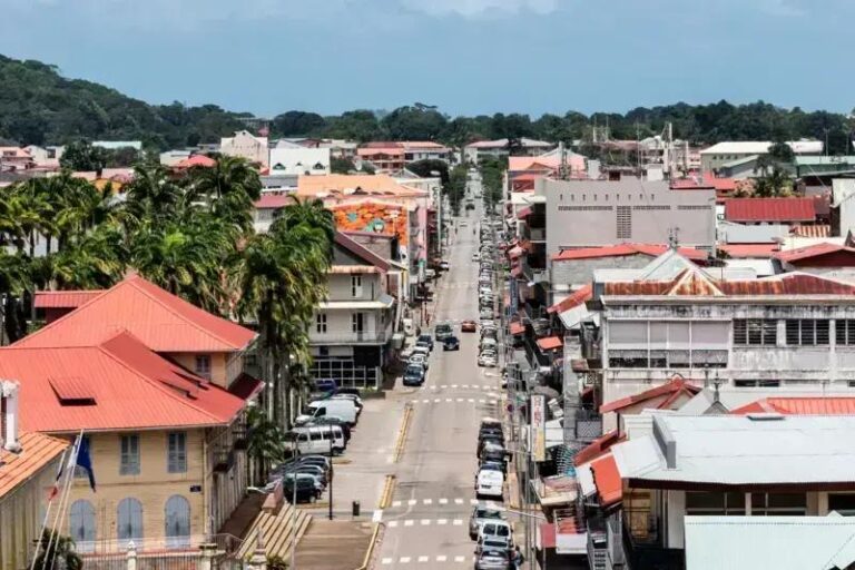 Por que a Guiana Francesa é única na América do Sul?