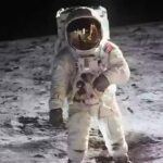 Artista digital revela novos detalhes na icônica foto de Buzz Aldrin na Lua