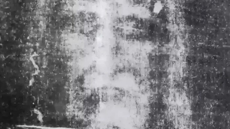 Como a IA Está Transformando a Imagem de Jesus Cristo