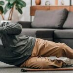 Entenda os Riscos de Quedas em Idosos e Como Prevenir
