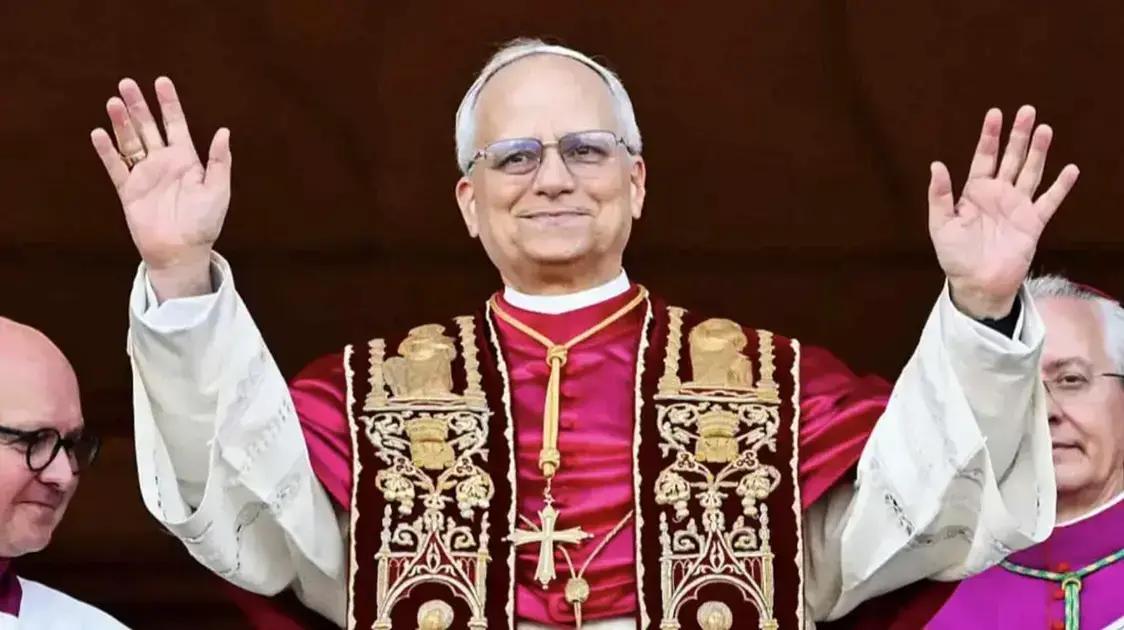 Eleição do Papa Leão XIV e as Profecias de Nostradamus