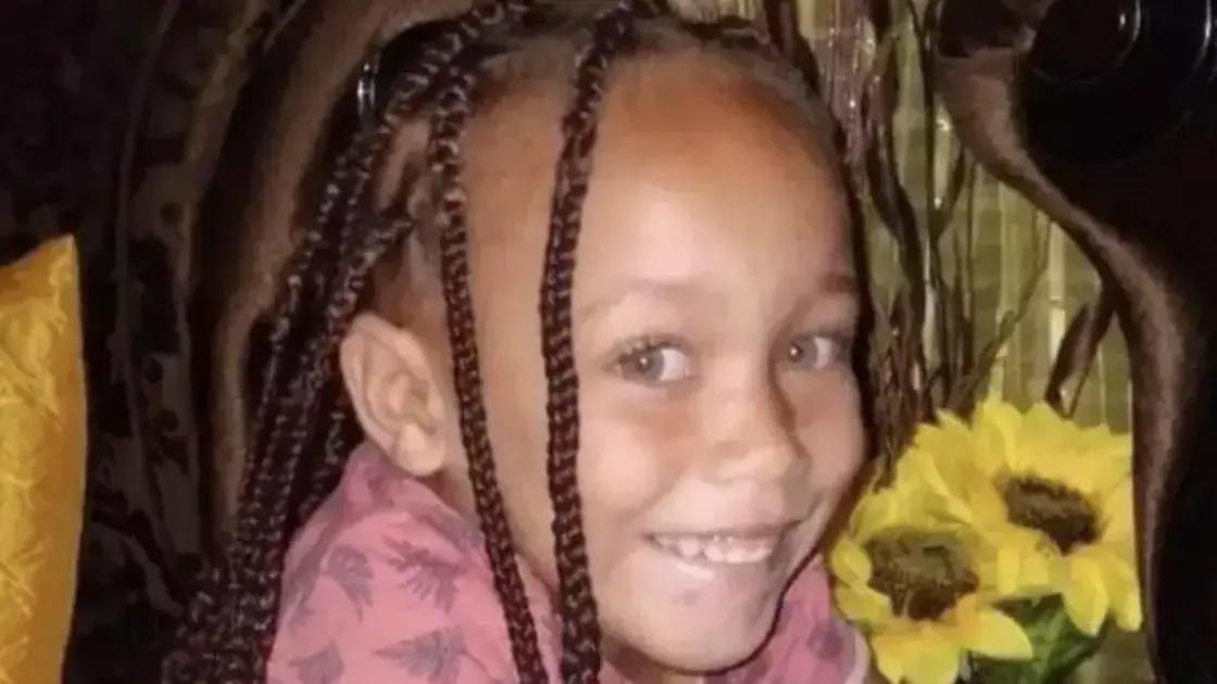 Mãe e Namorado Condenados por Tráfico Humano de Menina de 6 Anos