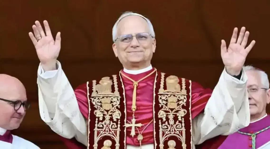 O Primeiro Papa Americano: O Cardeal Prevost Assumiu o Trono de Pedro