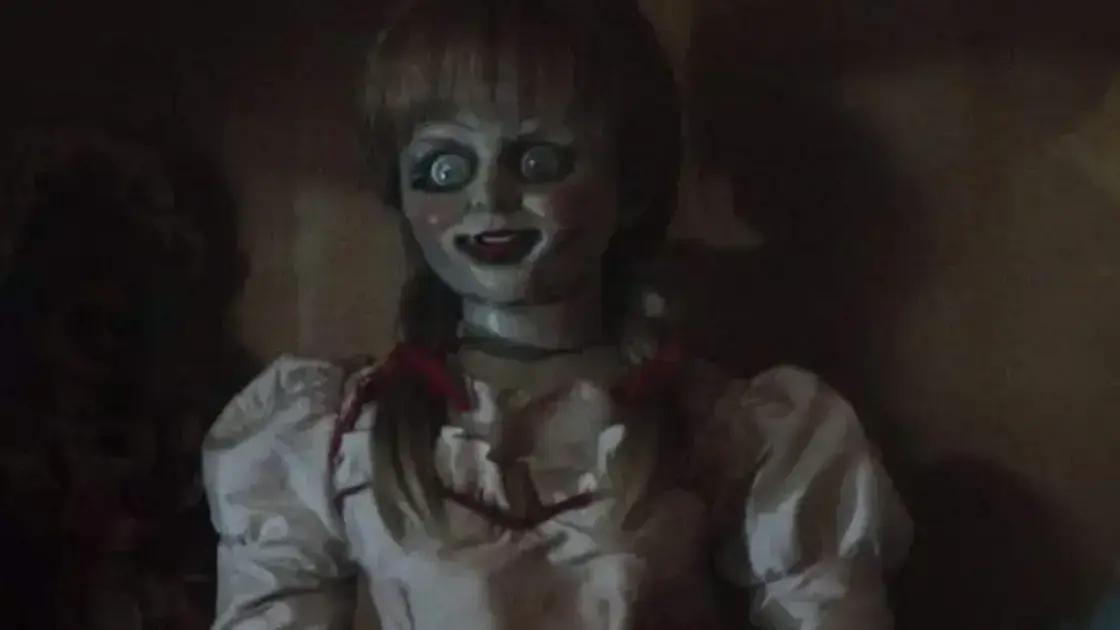 Rumores sobre Annabelle: A boneca que assombra o Museu Ocultismo
